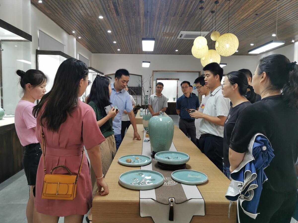 青瓷映美镇 文化策源赋能高质量发展新路径